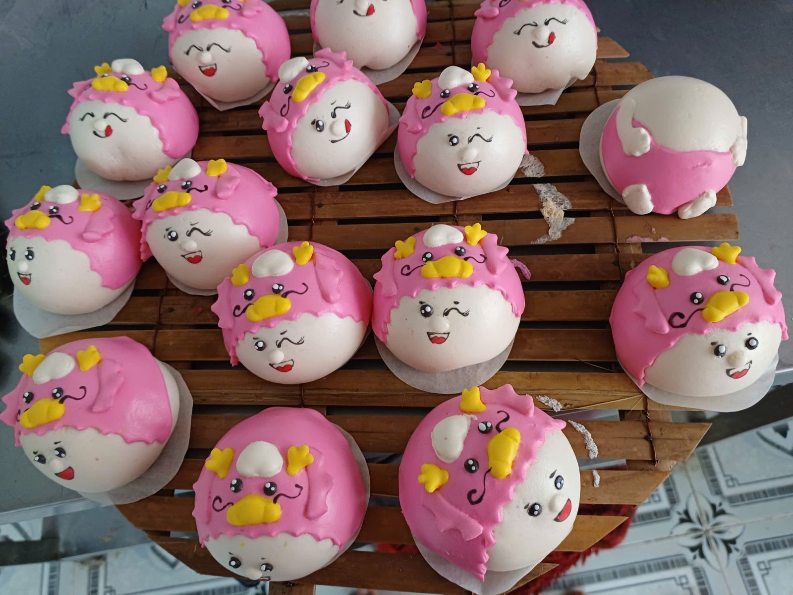 Bánh bao thôi nôi - đầy tháng cho bé gái Rồng